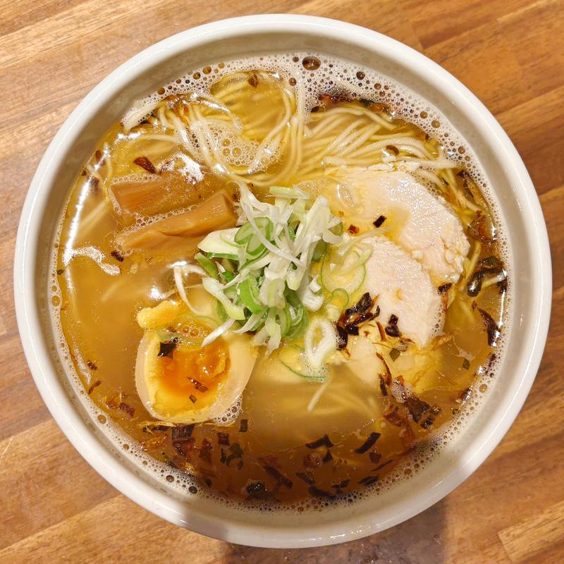 中華そば塩(中華そばと酒 彩華)