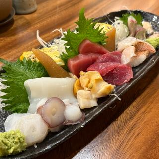 刺身盛り合わせ