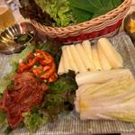 キムチ、漬物、エゴマの葉、サンチュセット