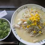 ちゃんぽん（さらに⋯太麺）
