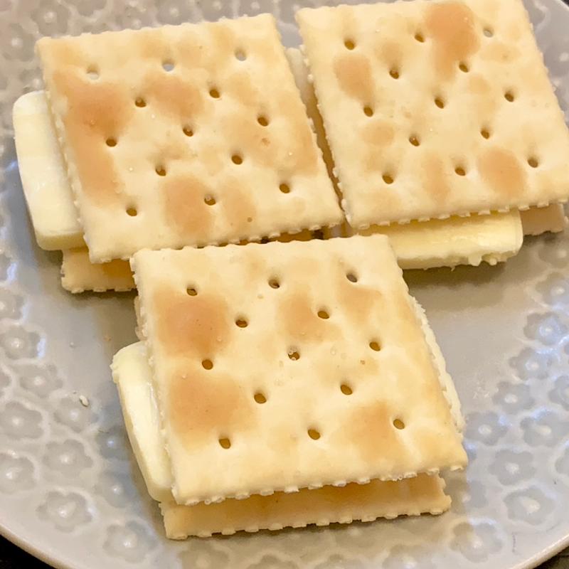 チーズクラッカー(すぎはら )
