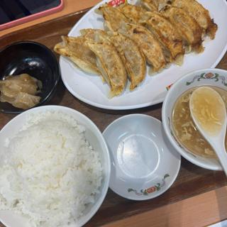 餃子定食(餃子の王将 新橋駅前店)