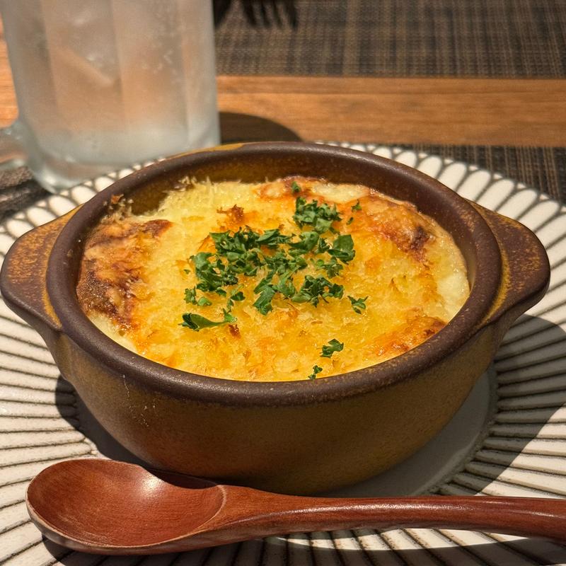 カニとほうれん草のマカロニグラタン(ichiraku)