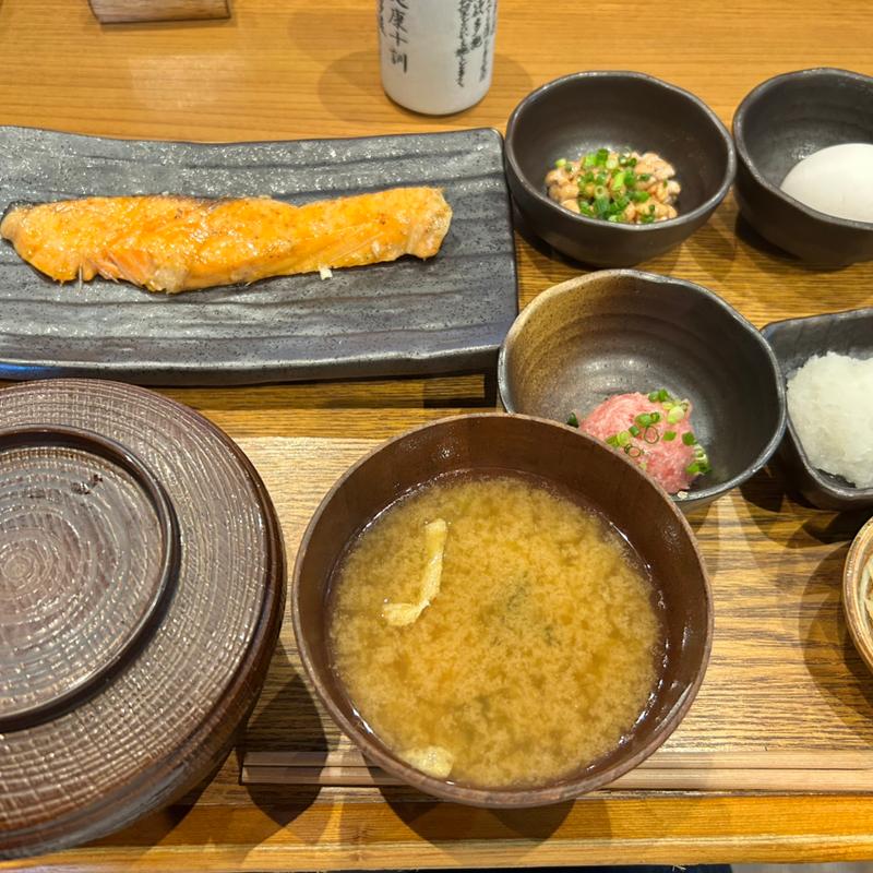 (しんぱち食堂 東梅田店)