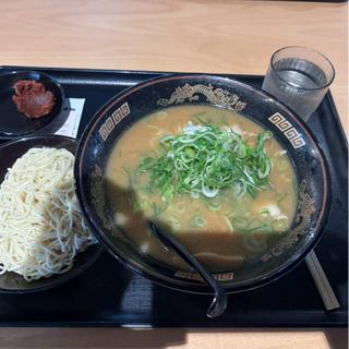 豚骨しょうゆ
