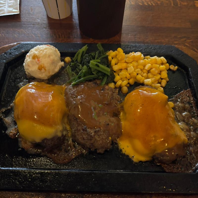 ハーフ&ハーフハンバーグ300g(ゴールドラッシュ 本店 )