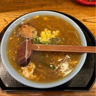 月の輪ラーメン(さっぽろらうめん 榛原店 （サッポロラウメンハイバラテン）)