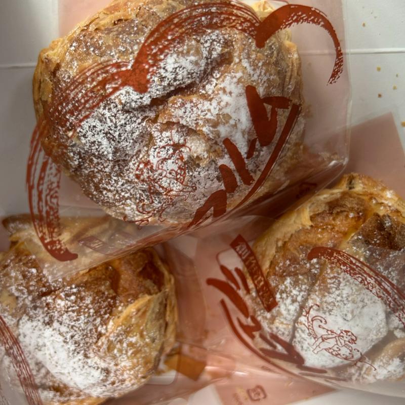 パイ・クレーム(ふらんすがし まーだだよー82 牧野本店)