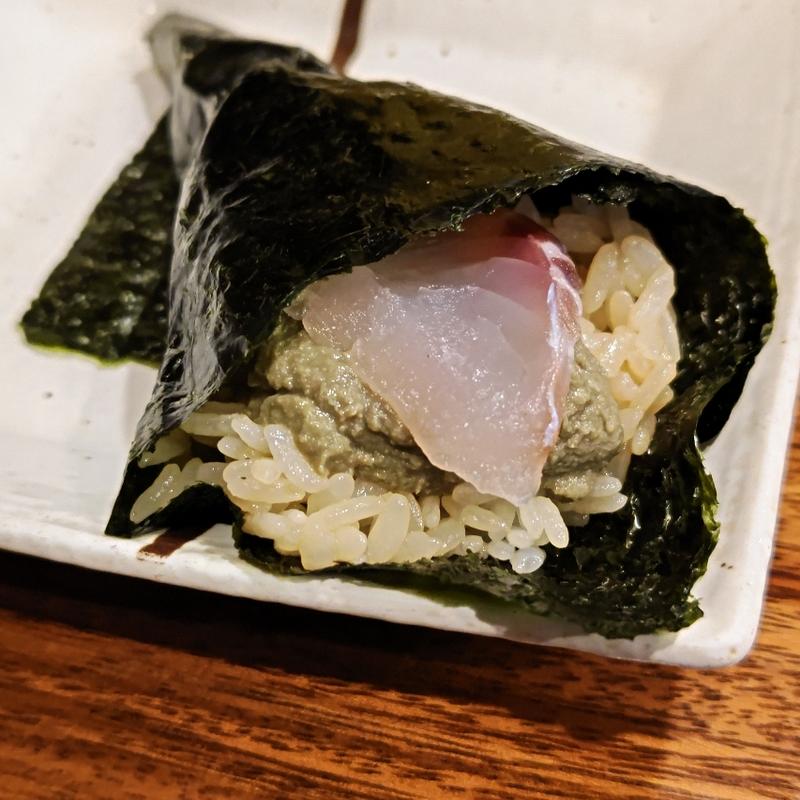 かにみそ地魚手巻き(魚と酒はなたれ)