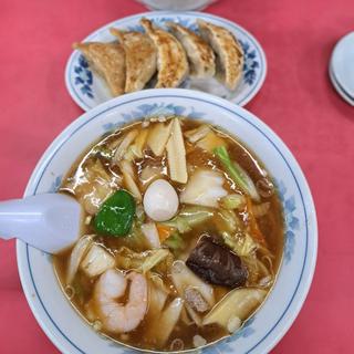 広東麺 餃子