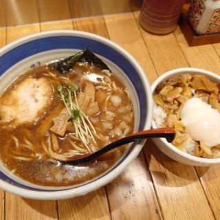 双麺ラーメン醤油(双麺 錦糸町本店)