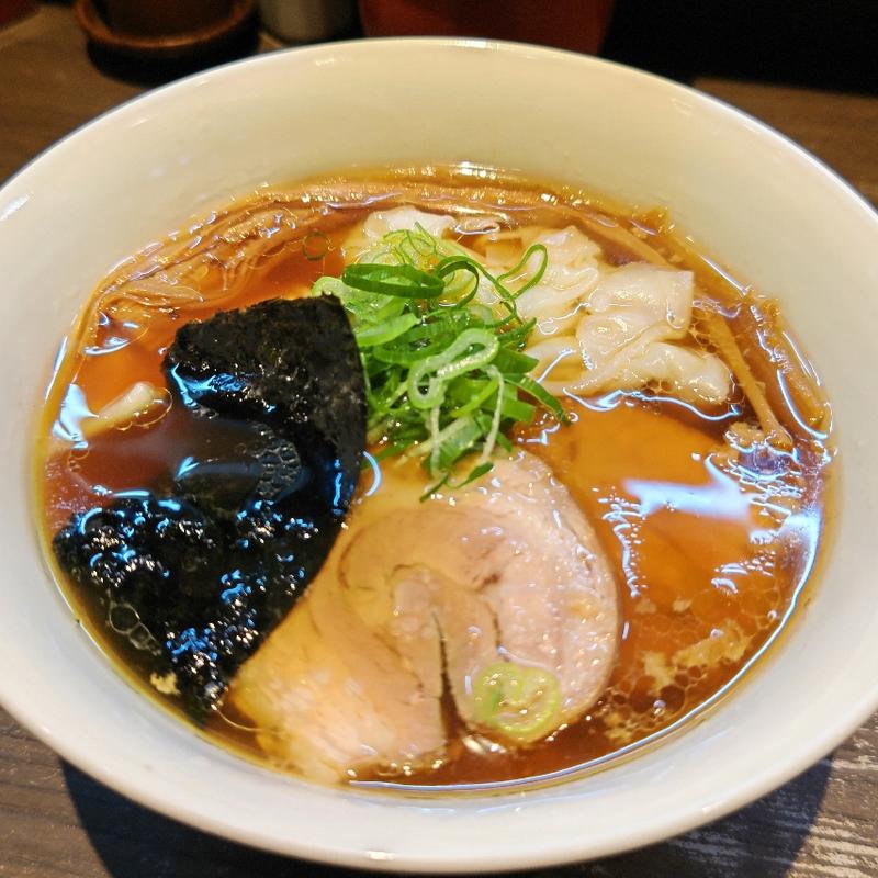 醤油ワンタン麺(支那そばや本店 )