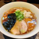 醤油ワンタン麺