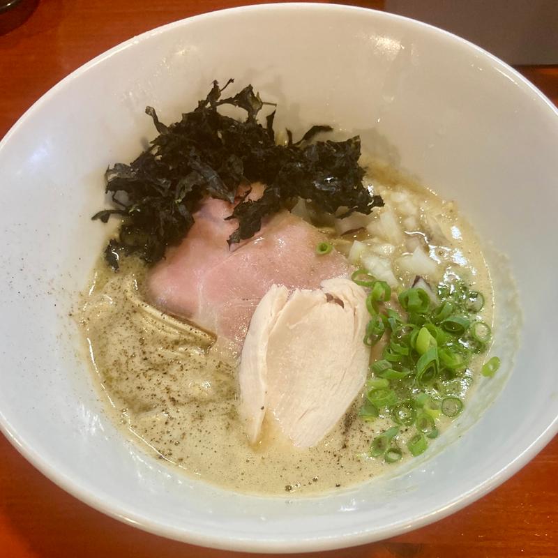 牡蠣白湯そば(ニボシクラフト)