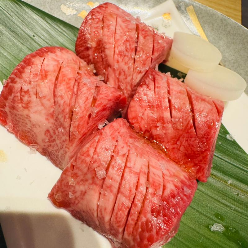 厚切りタン(肉の天山 西船橋店)