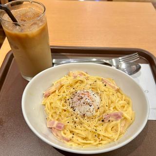 3種チーズのカルボナーラ～温泉たまごのせ～