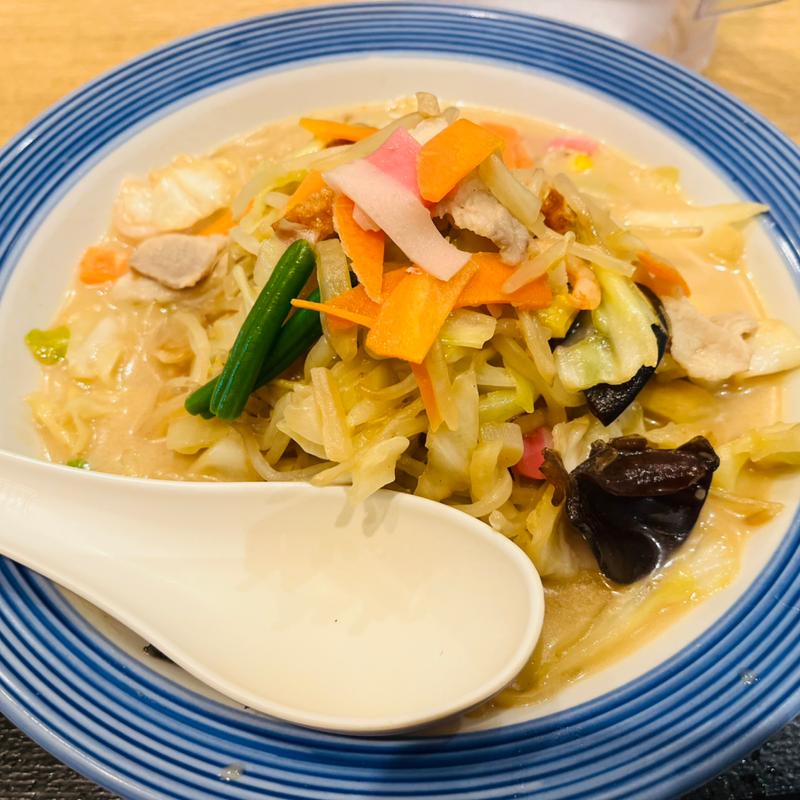 野菜たっぷりちゃんぽん(リンガーハット 天神今泉店)