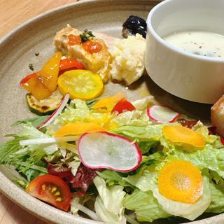 パスタランチの前菜盛り合わせ