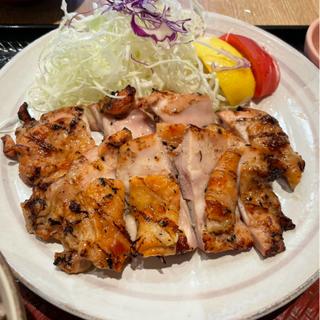 もろみチキンの 炭火焼き定食、たっぷり野菜の麦みそ汁(大戸屋ごはん処 川崎銀柳街店)