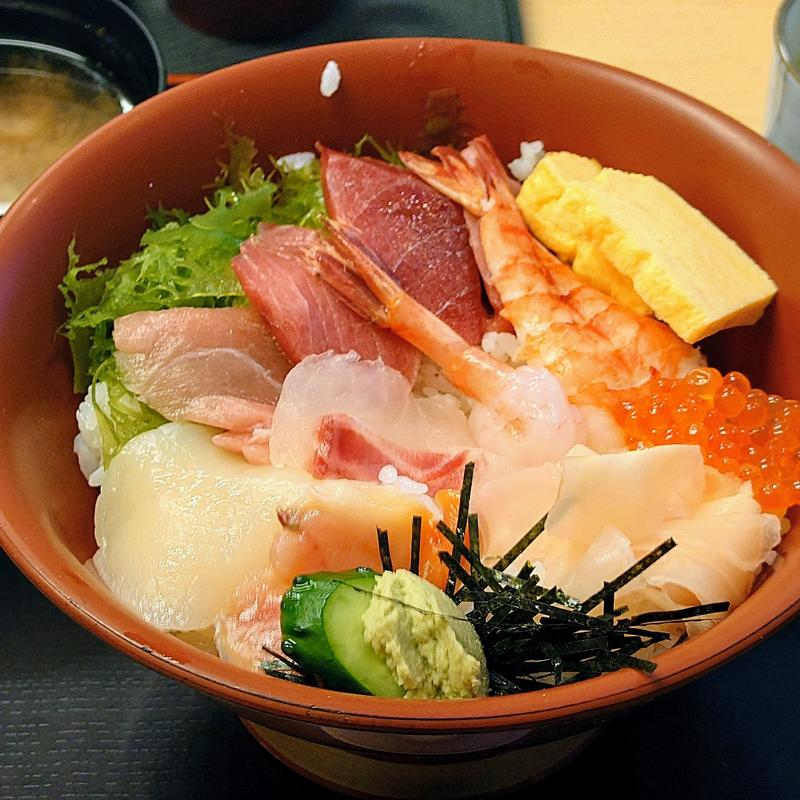 海鮮丼(さかうえ健ちゃん)
