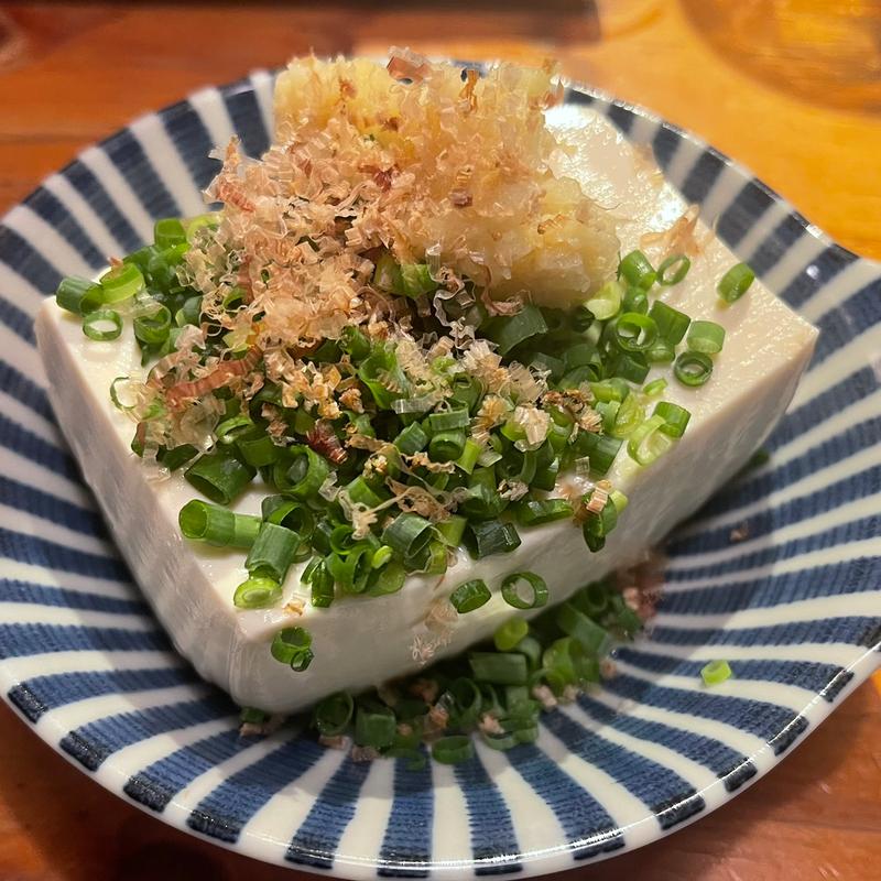 冷やっこ(立ち飲み ますらお)