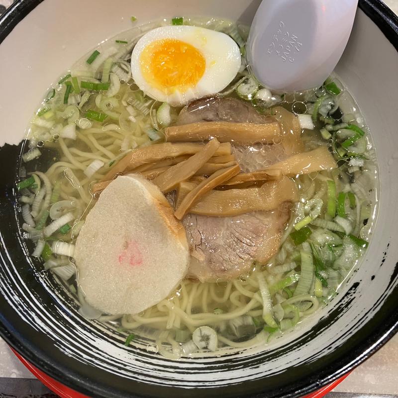 塩ラーメン(麺厨房あじさい　本店)