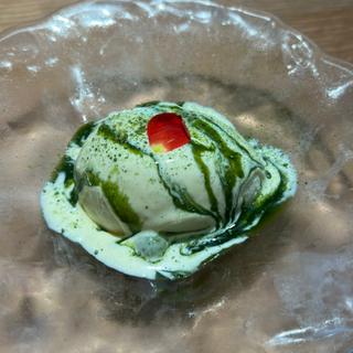 蒜山高原ジャージーアイス マスカルポーネと山椒香る抹茶ソース