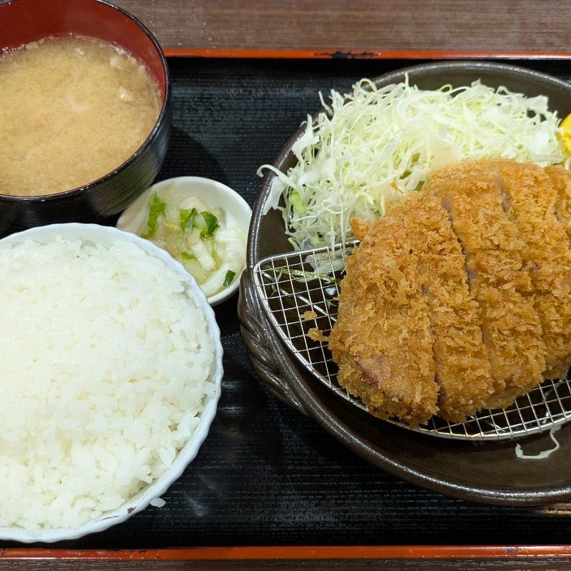 特選リブロースカツ(ライス大)(肉屋食堂　たけうち)