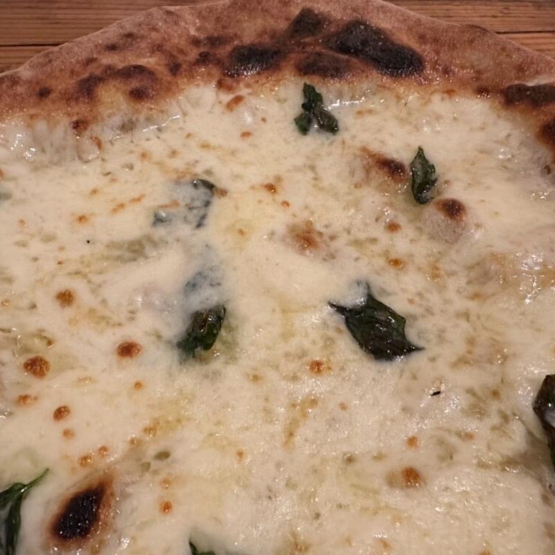 ビアンカ(トラットリア エ ピッツェリア ラルテ)