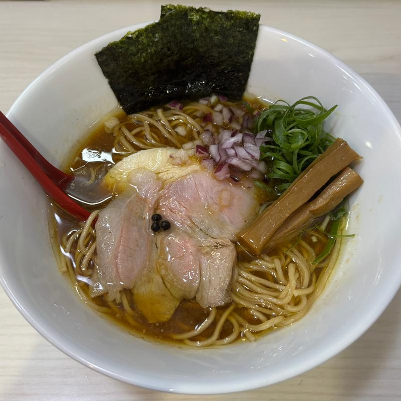 醤油ラーメン(麺や魁星)