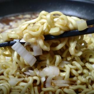 ヤクルト麵許皆伝 しょうゆ味
