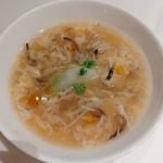 鮑入り水餃子のサンラータン