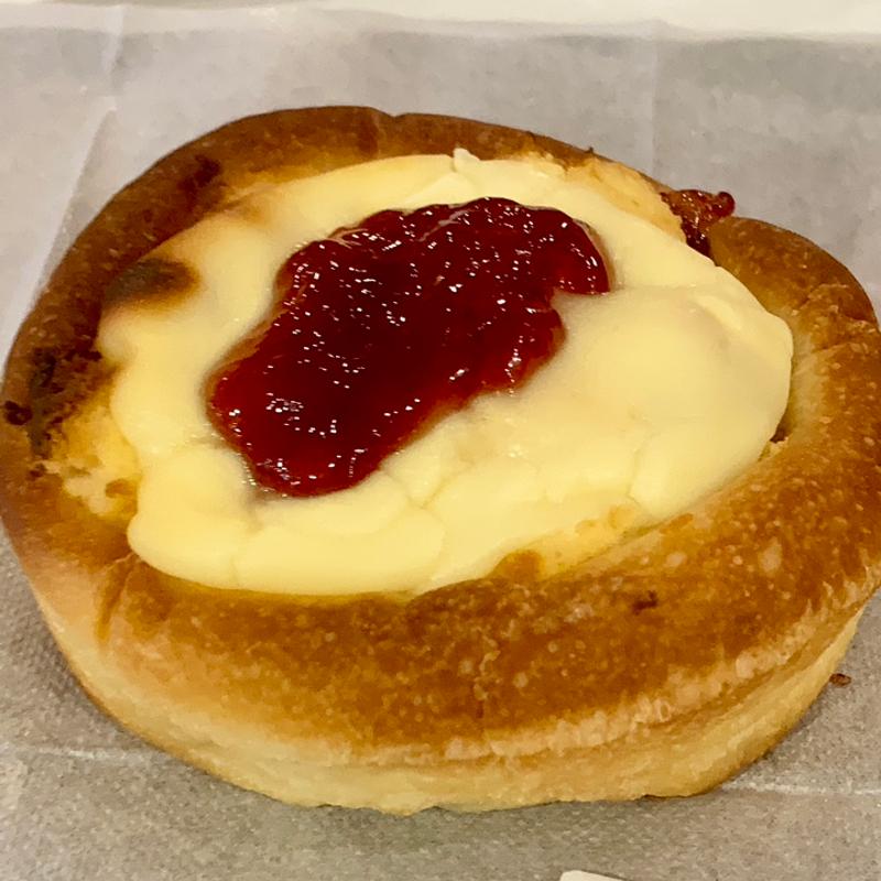 クリームチーズケーキ(石釜パン工房 ベルフラン 長吉長原店)