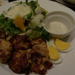ジャークチキンサラダ