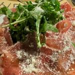白トリュフオイルと生ハム(Pizzeria Bakka M'unica)