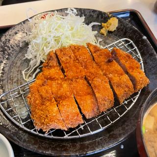 とんかつ定食(ともゑ ふぐ料理店)