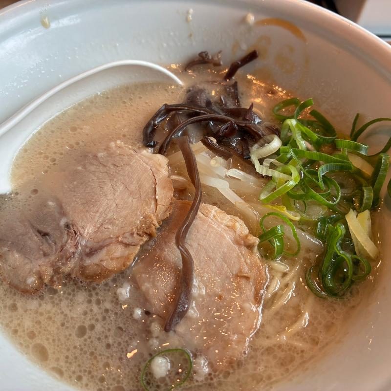 とんこつラーメン(TOKYO豚骨BASE MADE by 一風堂 ペリエ海浜幕張)