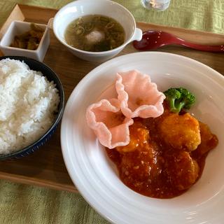 エビチリ定食