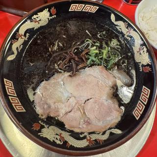 黒ラーメン