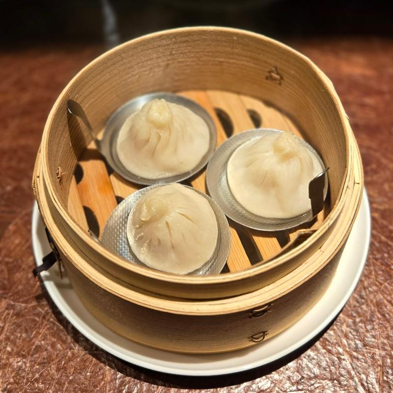小籠包 3個(貢)