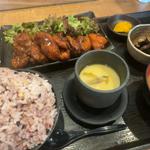 鶏の黒酢あん定食