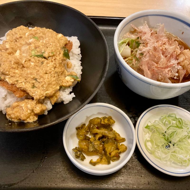 とりかつ丼 きしころ（冷）(えびすや本店)