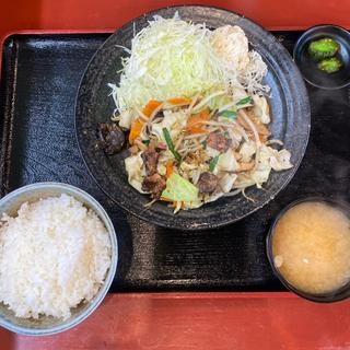 叉焼入り野菜炒め定食