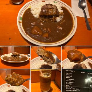 ハンバーグカレーセット