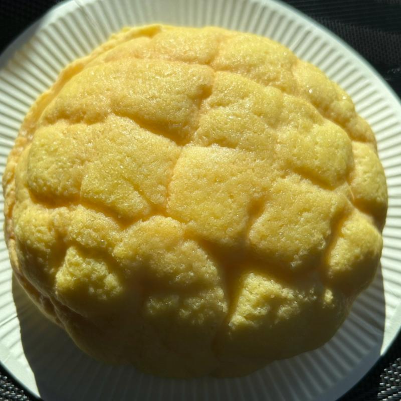 大きなメロンパン （エッセルスーパーカップ超バニラ風味）(フレッシュバザール枚方藤阪駅前店)