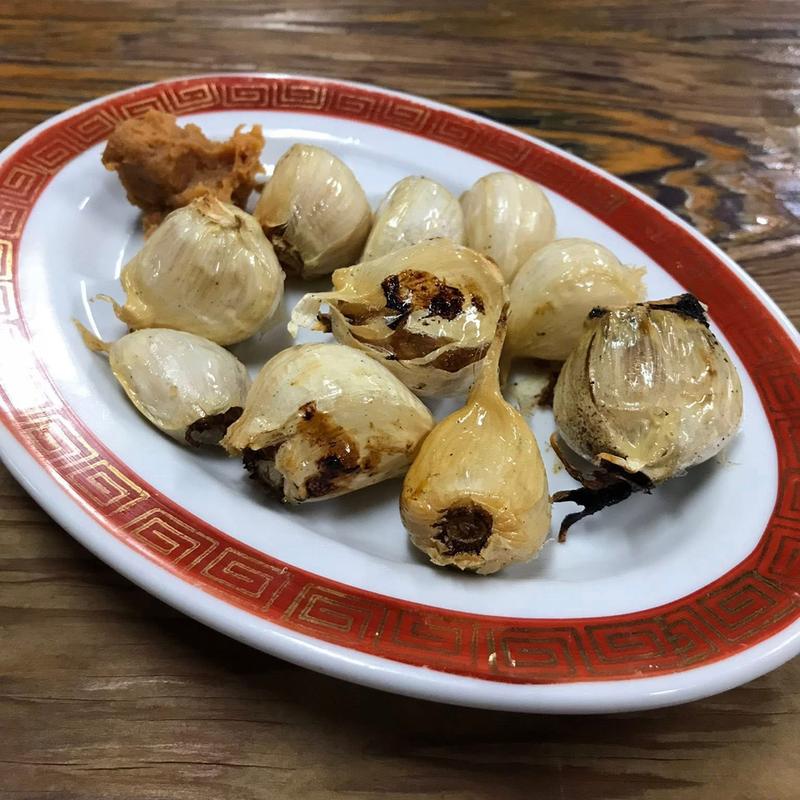 揚げニンニク(いづみ亭)