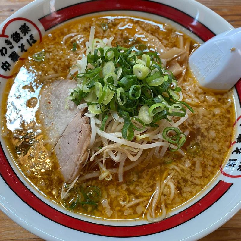 旨み醤油ラーメン(すわき後楽中華そば 吉備路店 （すわき後楽そば）)