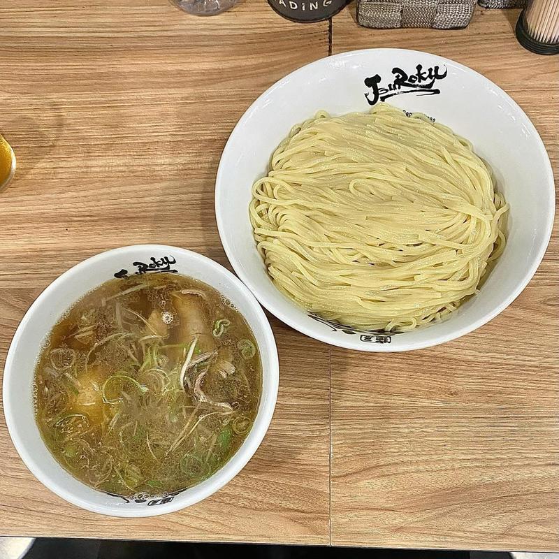 醤油つけ麺 麺350g(麺屋丈六 キーノ和歌山店)
