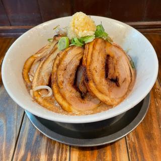背脂豚骨チャーシュー麺(骨太味覚 今治桜井店 （ホネブトミカク）)