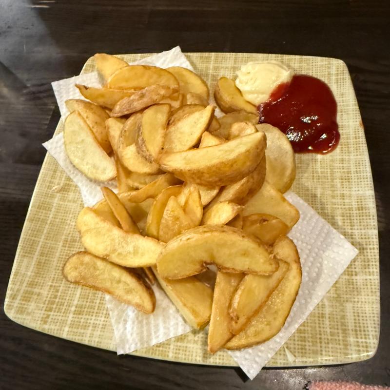 ポテトフライ(谷塚村三丁目酒場)
